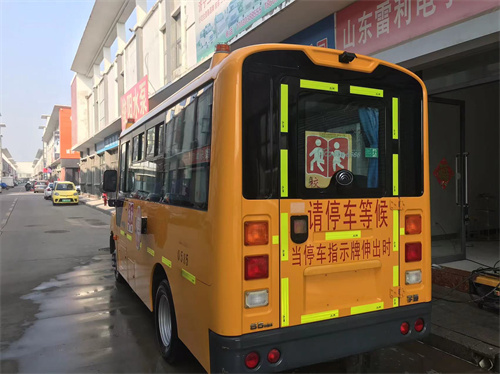 二手中小學生校車性能穩(wěn)定